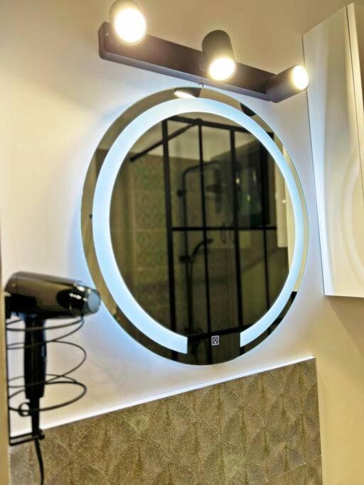 Cosy And Stylish Studio Bucharest Exterior photo